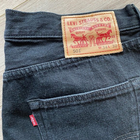 Levis 501 Straight Leg Button Fly Original Fit Jeans Dyed Black 34x30 - Picture 3 of 10